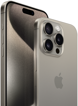 Vista laterale di un iPhone 15 Pro Max con guscio in titanio; è visibile il pulsante di accensione